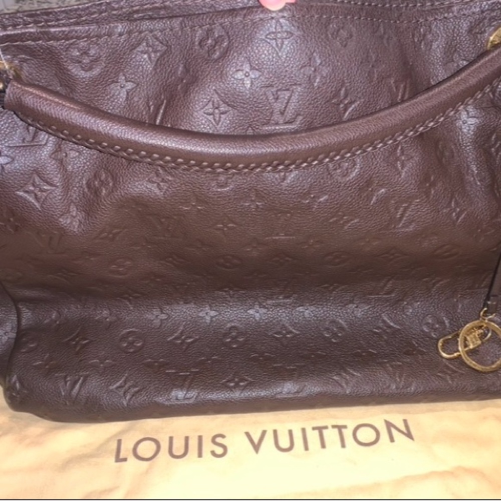Louis Vuitton MM Empriente leather Artsy Terre Shoulder Bag with Gold Hardware - Picture 5 of 16